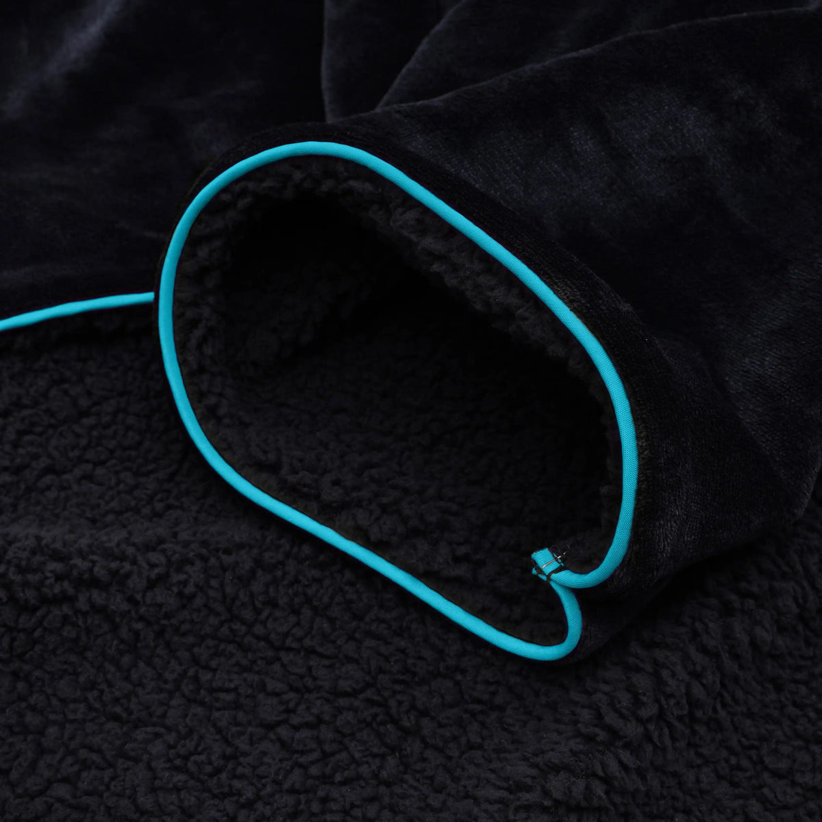 The Soft Fleece Gaming Blanket for Console Gamers