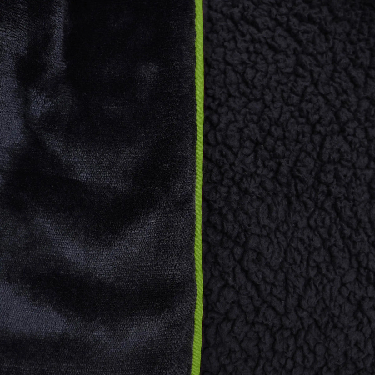 The Soft Fleece Gaming Blanket for Console Gamers